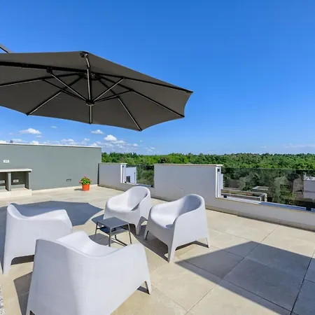 Zora Villa Tar-Vabriga
